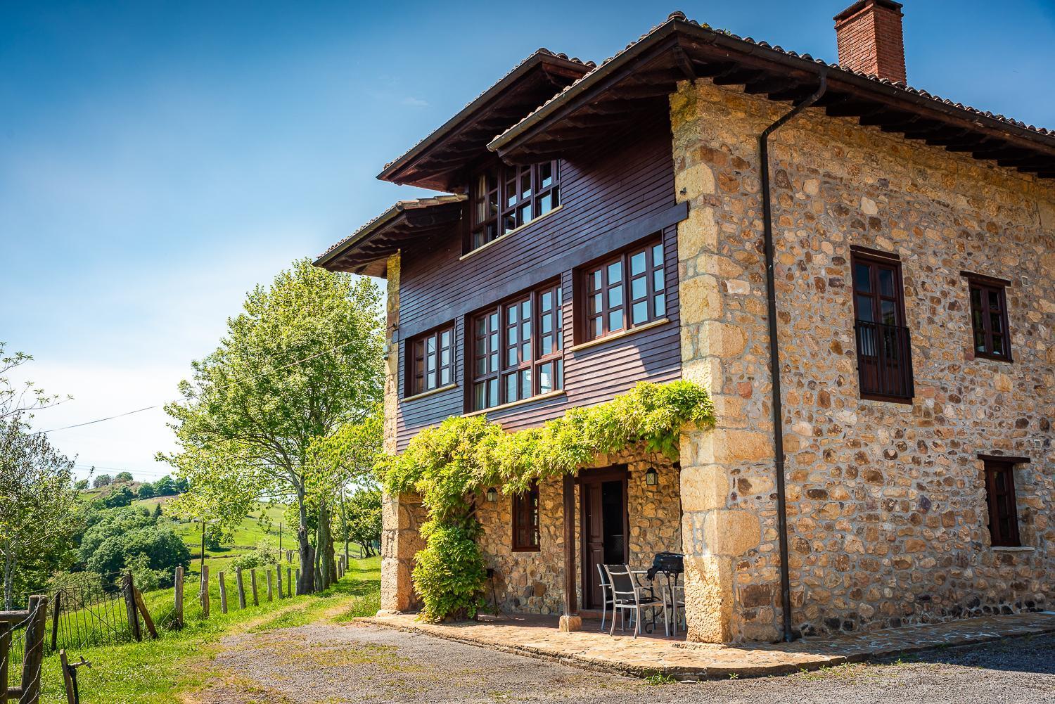 La Casona De Sovina Guest House Pilona Exterior photo